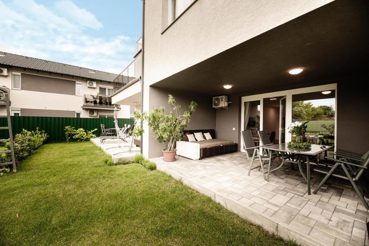 OAK Residents Siófok Exterior foto